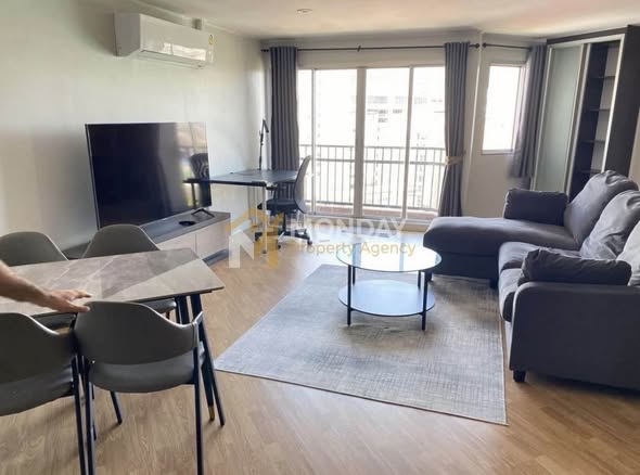 living room of Belle Park Residence