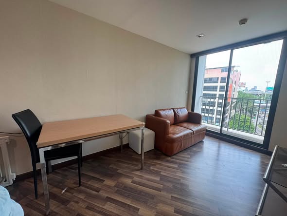 bedroom of Beyond Sukhumvit Condominium