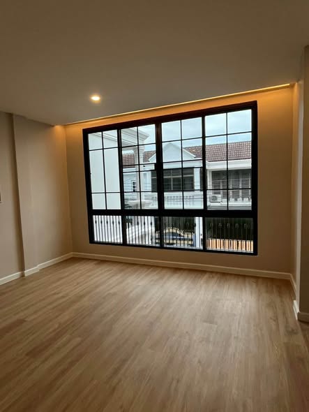room interior of Bless Town Sukhumvit 50
