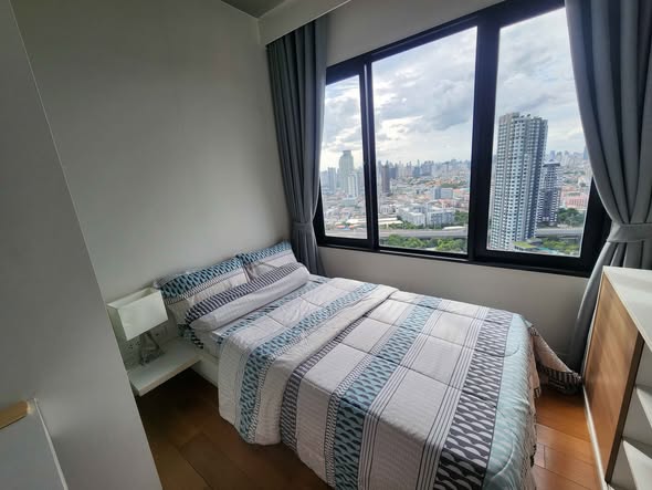 bedroom of Blocs 77