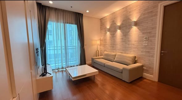 bedroom and living room of Bright Sukhumvit 24