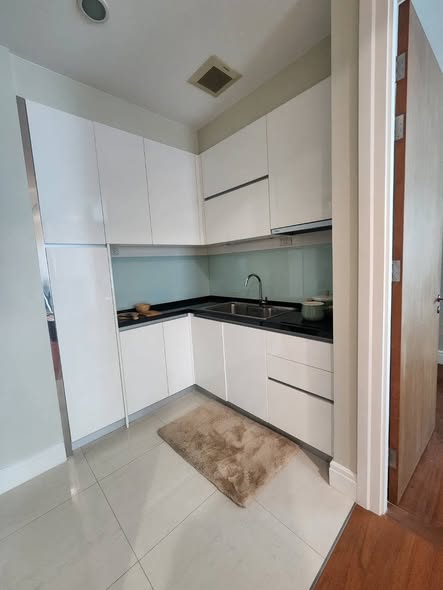 kitchen of Bright Sukhumvit 24