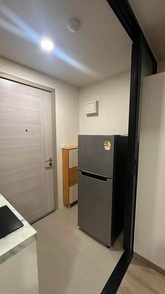 room interior of Brompton Pet Friendly Samrong Station บรอมป์ตัน เพ็ท เฟรนด์ลี่ สำโรง สเตชั่น