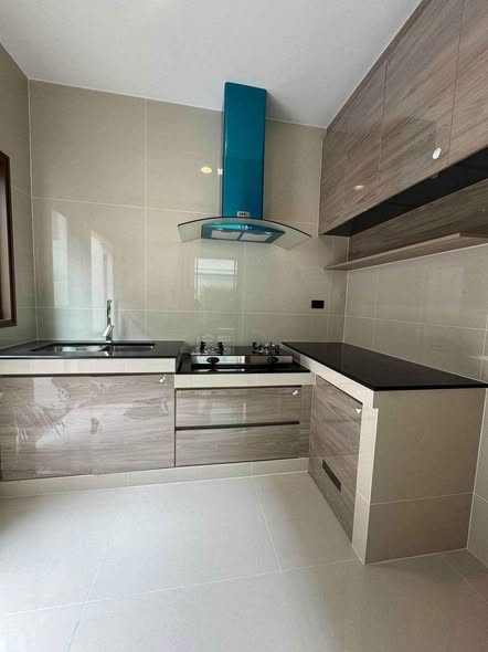 kitchen of Burasiri Krungthep Kreetha