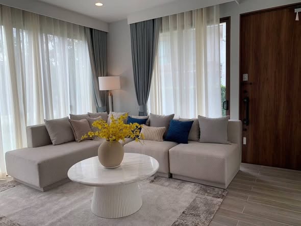 living room of Burasiri Krungthep Kreetha