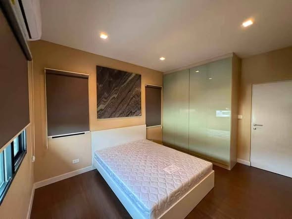 bedroom and room interior of บุราสิริ วงแหวน-อ่อนนุช Burasiri Wongwaen-Onnut