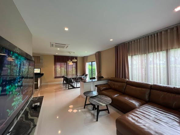 living room of บุราสิริ วงแหวน-อ่อนนุช Burasiri Wongwaen-Onnut