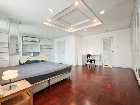 bedroom of ครัว​หลังบ้าน​ by. ธนะยา​น์​