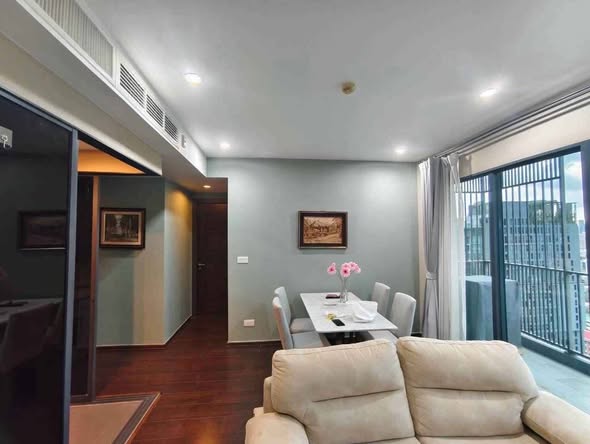 living room and room interior of C Ekkamai Condominium