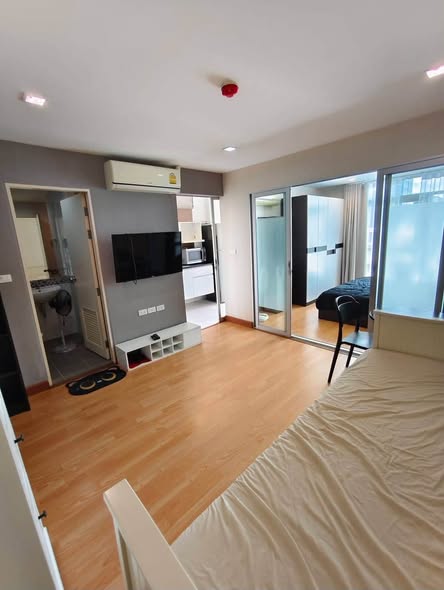 bedroom of Casa Condo Sukhumvit 97
