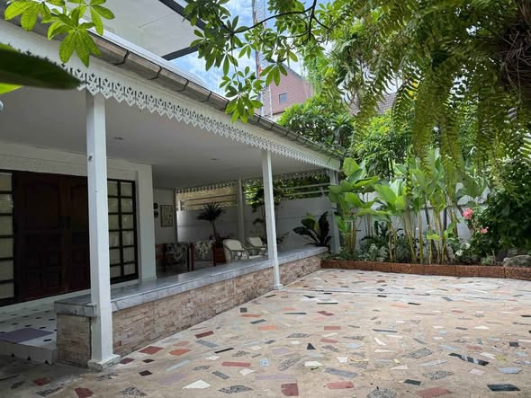 Casa Grand Taksin House Rama 2 – Chom Thong | Q House