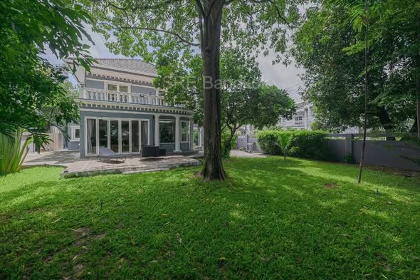 Casa Grand Taksin House Rama 2 – Chom Thong | Q House