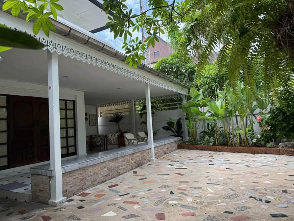 Casa Grand Taksin House Rama 2 – Chom Thong | Q House