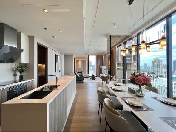 kitchen of Celes Asoke