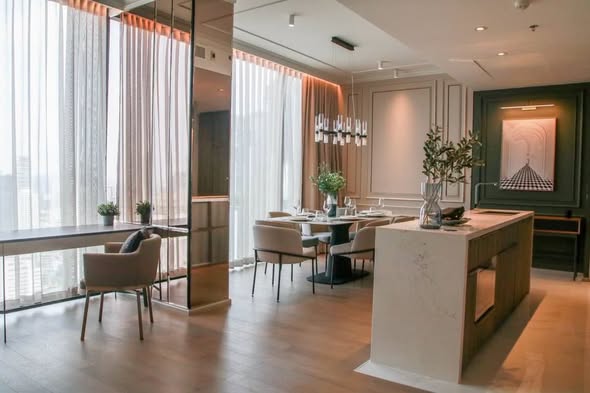 living room of Celes Asoke