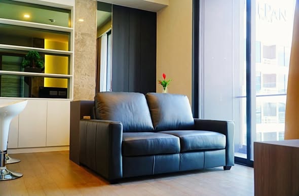 living room of Celes Asoke