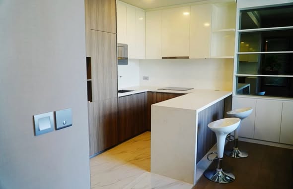 room interior and kitchen of Celes Asoke