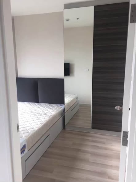 bedroom and room interior of Centric Huai Khwang Station