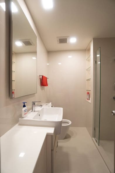 bathroom of Centric Ratchayothin