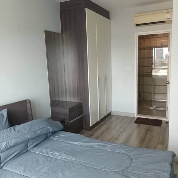 bedroom of Centric Sathon-St Louis