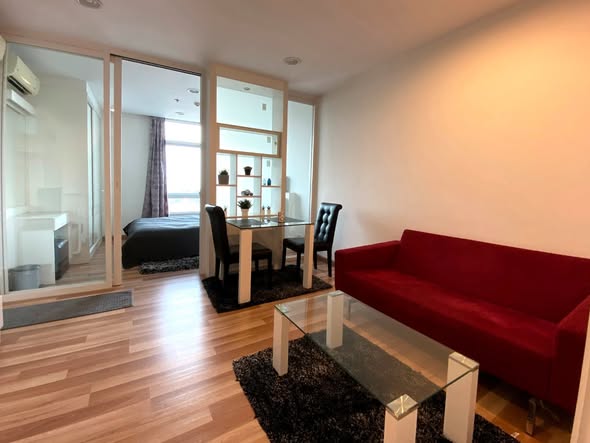living room and room interior of Centric Scene Sukhumvit 64