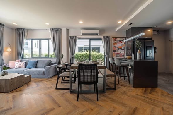 living room of Centro Bangna