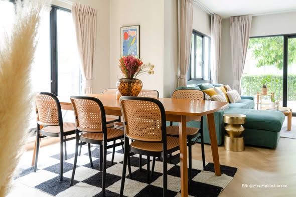 living room and room interior of Centro Onnut-Suvarnabhumi