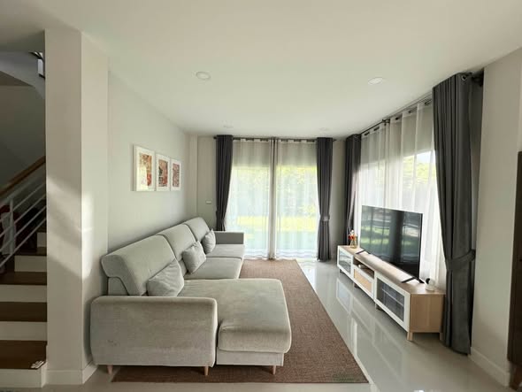 living room and bedroom of Centro Watcharapol