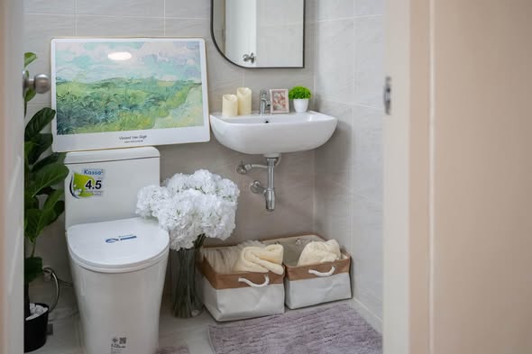 bathroom of CENTURY PARK CONDO