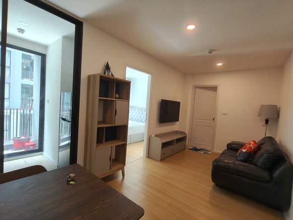 living room and room interior of Cerocco Bangna 36