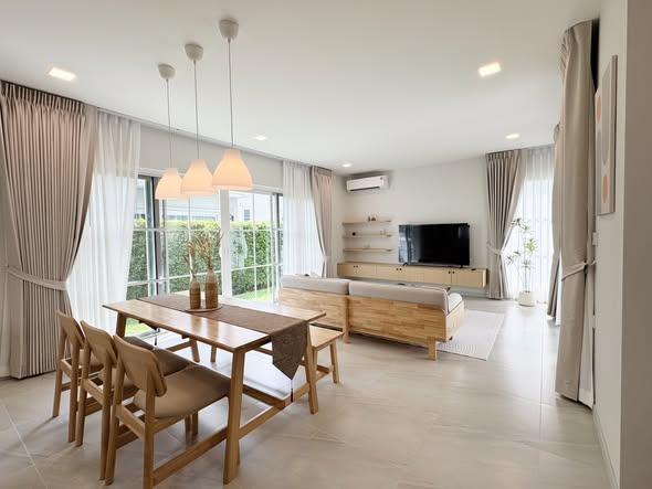 bedroom and living room of Chaiyapruek Bangna KM15