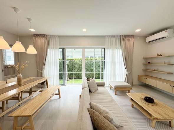 living room of Chaiyapruek Bangna KM15