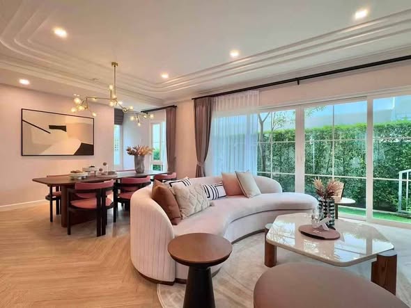 living room of Chaiyapruek Bangna KM15