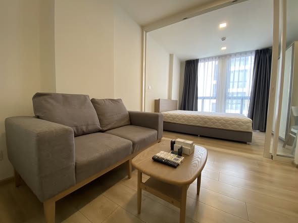bedroom and living room of CHAMBERS On Nut Station, Sukhumvit Soi 81