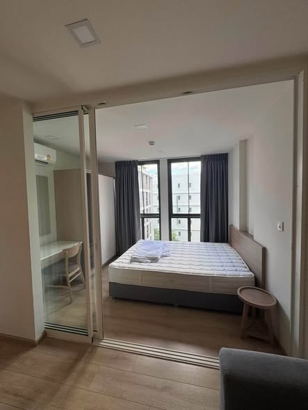 bedroom and room interior of CHAMBERS On Nut Station, Sukhumvit Soi 81