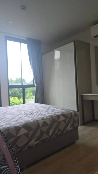 bedroom and room interior of CHAMBERS On Nut Station, Sukhumvit Soi 81