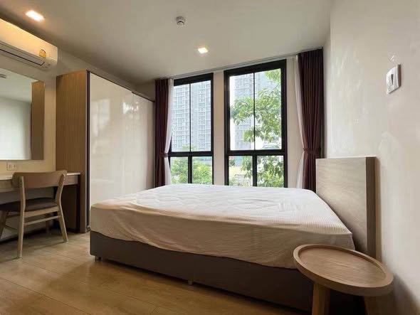 bedroom and room interior of CHAMBERS On Nut Station, Sukhumvit Soi 81