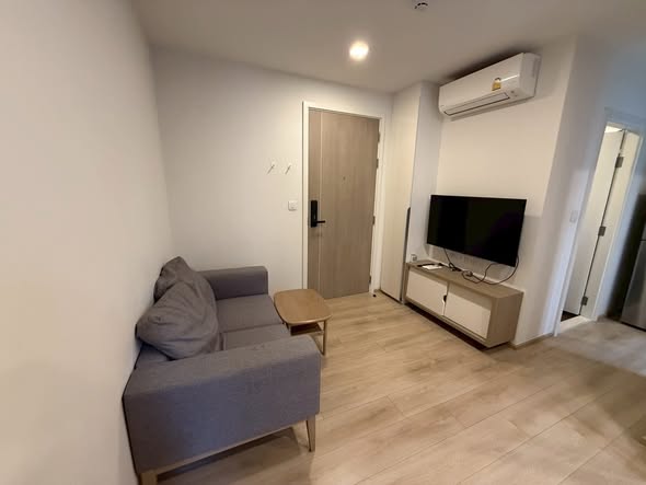 bedroom and room interior of CHAMBERS On Nut Station, Sukhumvit Soi 81