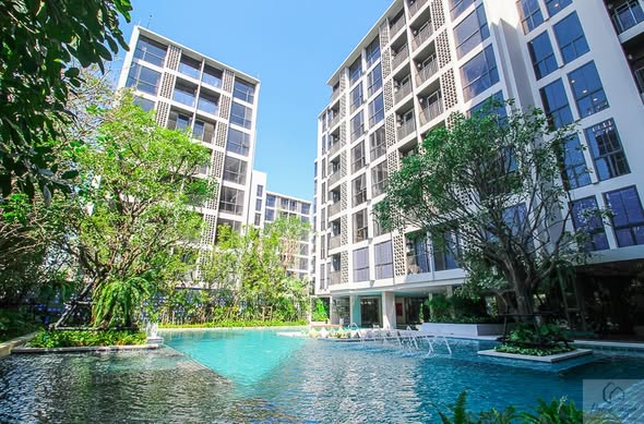 pool of CHAMBERS On Nut Station, Sukhumvit Soi 81