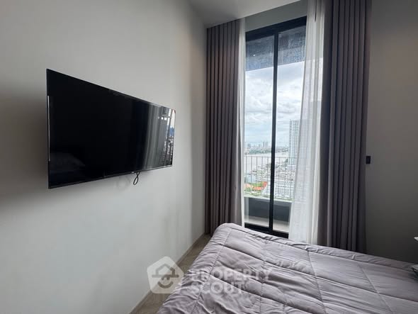 bedroom of Chapter Charoennakhon–Riverside
