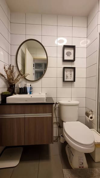 bathroom of Chapter One Eco Ratchada-HuaiKhwang