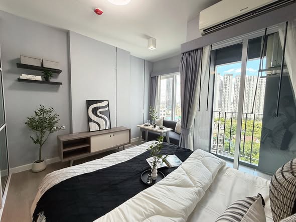 bedroom of Chapter One Eco Ratchada-HuaiKhwang