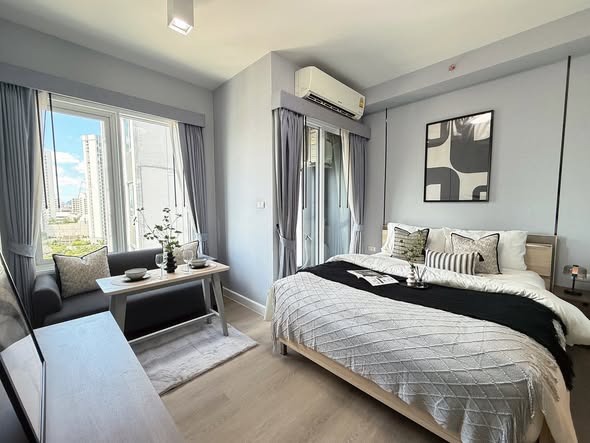 bedroom of Chapter One Eco Ratchada-HuaiKhwang