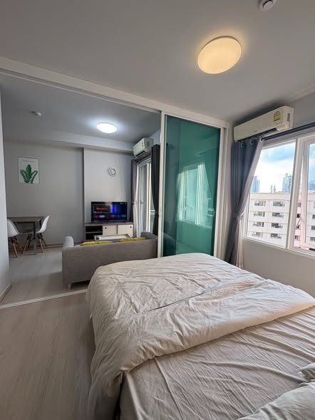 bedroom of Chapter One Eco Ratchada-HuaiKhwang