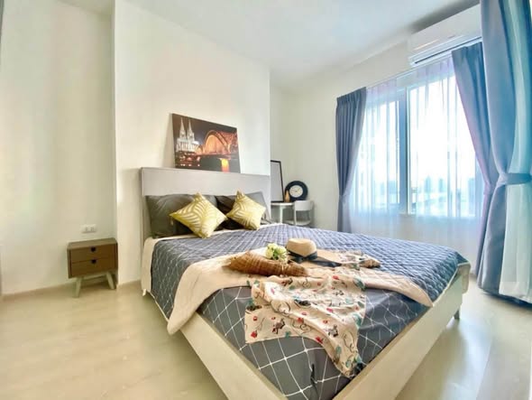 bedroom of Chapter One Eco Ratchada-HuaiKhwang