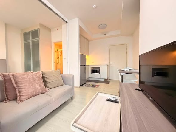 living room of Chapter One Eco Ratchada-HuaiKhwang