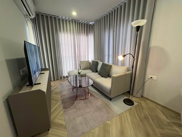 bedroom and living room of CHAPTER THONGLOR 25