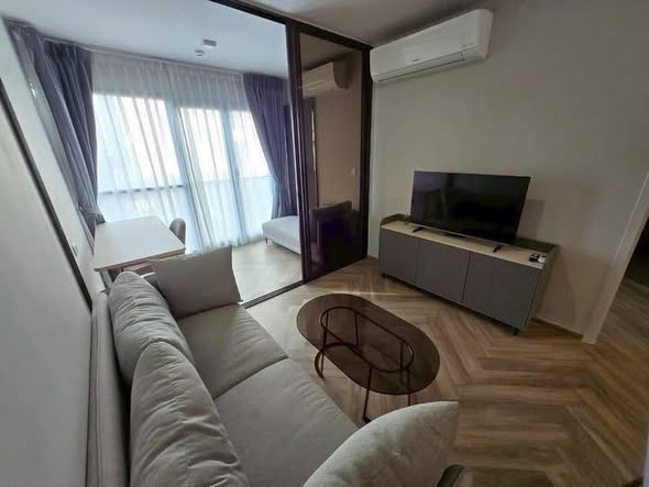 bedroom and living room of CHAPTER THONGLOR 25