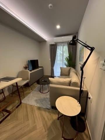 bedroom and living room of CHAPTER THONGLOR 25