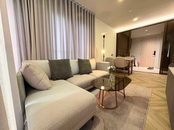 living room of CHAPTER THONGLOR 25